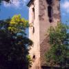 Az árpádkori gótikus torony.